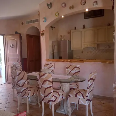 Casa Vacanza Rosanna Abbiadori Exterior photo